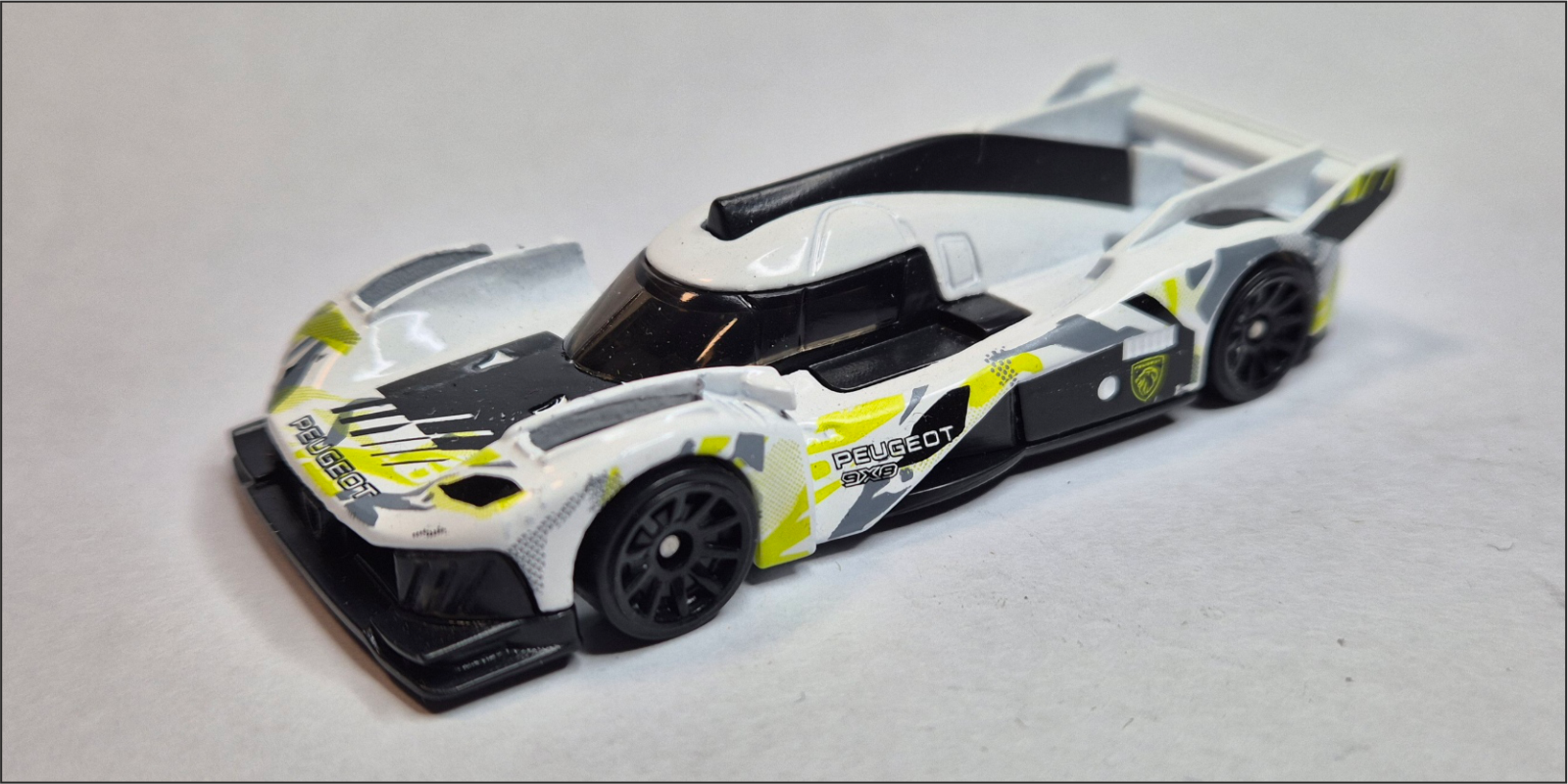 Hot Wheels Mainline - Peugeot 9x8